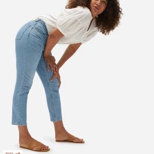 NWT Everlane Curvy Cheeky Straight Jean